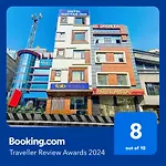 Fabhotel Nayyar Inn
